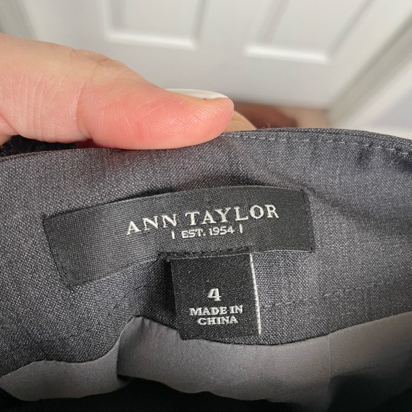 Ann Taylor Pencil Skirt - Picture 3 of 3